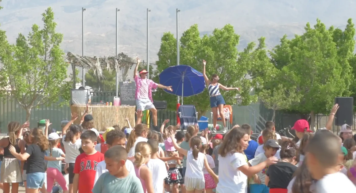 Función de teatro infantil para ayuntamientos al aire libre